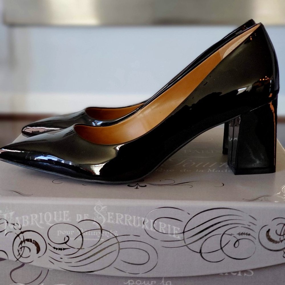 Audry Black Patent Leather Pointed Toe Pumps